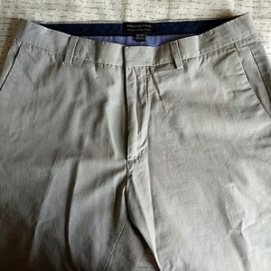 Non iron tailored slim fit pants